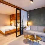 Schermer 4*