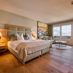 Schermer Hotel 4*